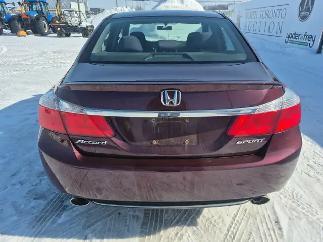 2015 Honda Accord - Photo 4