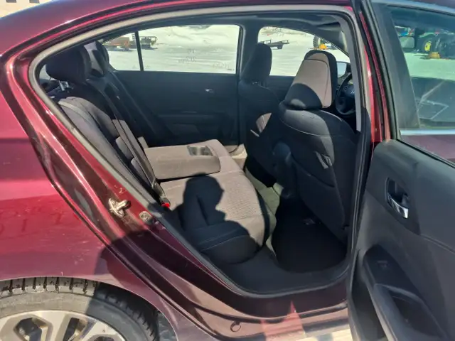 2015 Honda Accord - Photo 24