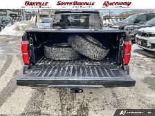 2025 Toyota Tacoma | 2 SETS OF WHEELS | HEATED SEATS | NO ACCIDE - Photo 12