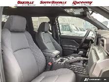 2025 Toyota Tacoma | 2 SETS OF WHEELS | HEATED SEATS | NO ACCIDE - Photo 22
