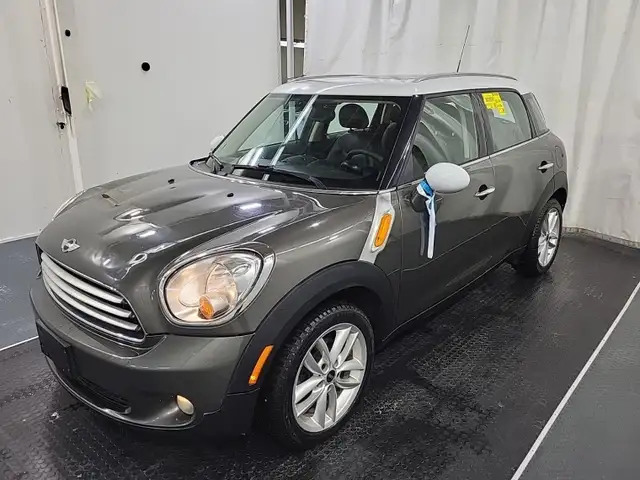2012 MINI Cooper Countryman FWD SUNROOF/LEATHER/BLUETOOTH/LOADE