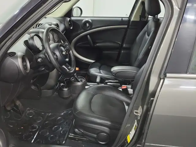 2012 MINI Cooper Countryman FWD SUNROOF/LEATHER/BLUETOOTH/LOADE - Photo 5