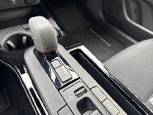 2026 Toyota Prius Plug-In Hybrid SE APPLE ANDRIOD CARPLAY / HEAT - Photo 14