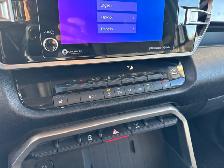 2023 Toyota Tundra SR5 HEATED STEERING WHEEL / APPLE ANDRIOD CAR - Photo 17