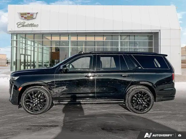 2023 Cadillac Escalade 4WD Sport Platinum - Photo 2