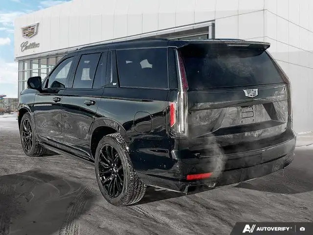 2023 Cadillac Escalade 4WD Sport Platinum - Photo 3