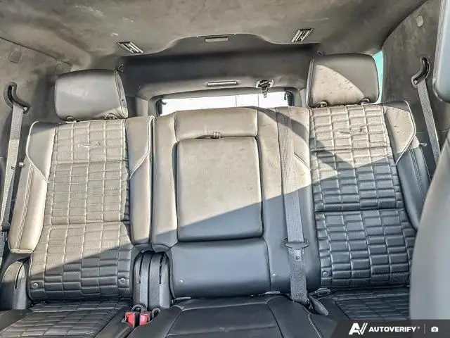 2023 Cadillac Escalade 4WD Sport Platinum - Photo 13