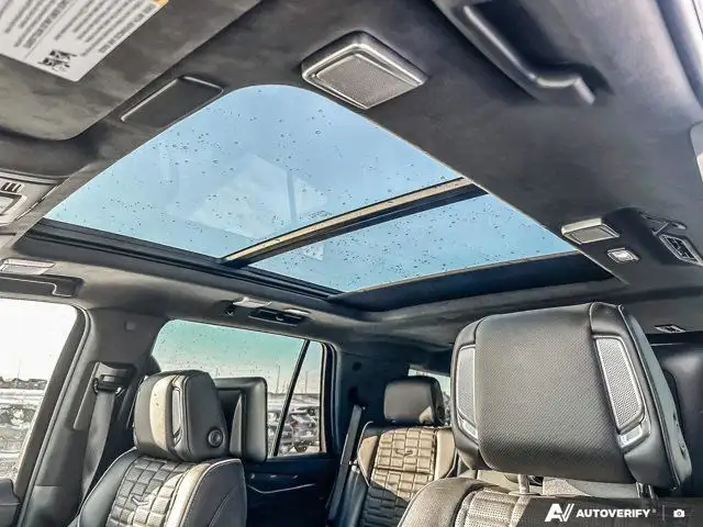 2023 Cadillac Escalade 4WD Sport Platinum - Photo 22