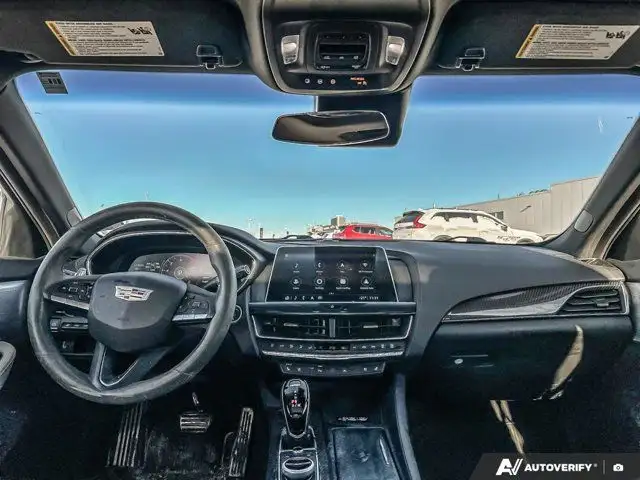 2022 Cadillac CT5 Sport - Photo 10