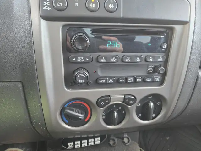 2005 GMC Canyon - Photo 17