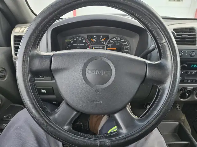 2005 GMC Canyon - Photo 18