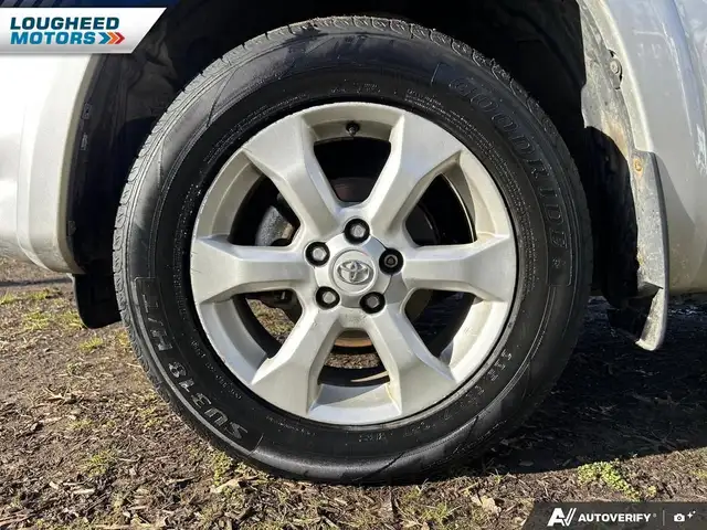 2009 Toyota RAV4 Limited I4 - Photo 6