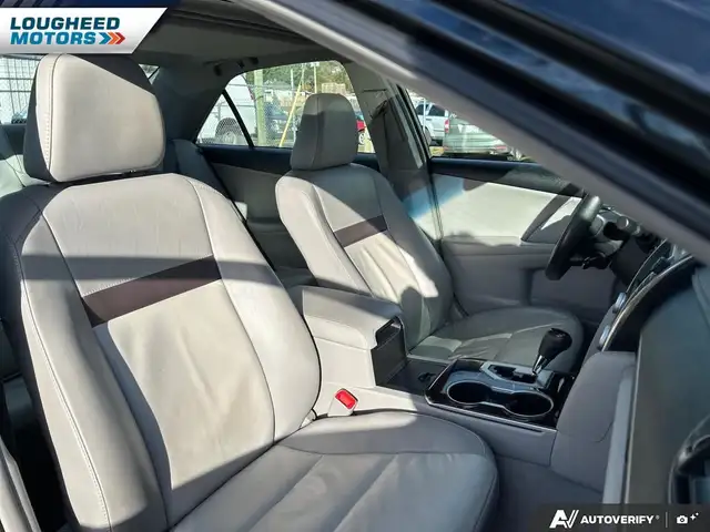 2012 Toyota Camry XLE - Photo 18