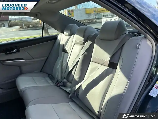 2012 Toyota Camry XLE - Photo 19