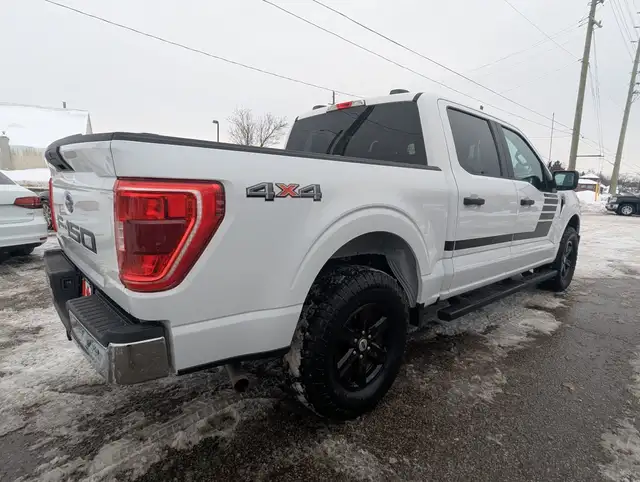2022 Ford F 150 XLT SUPERCREW WITH NAVIGATION! - Photo 6