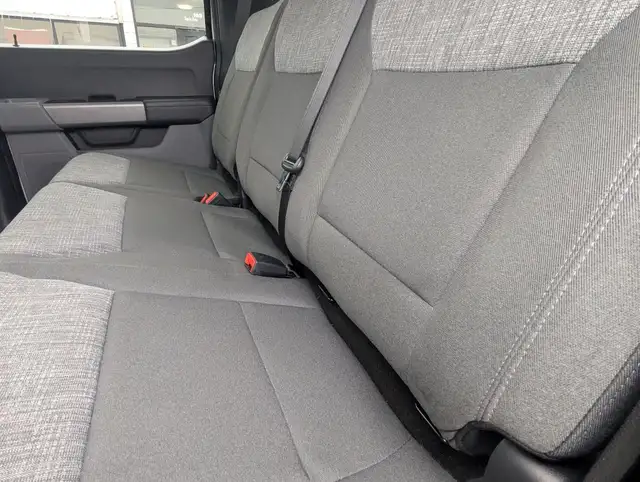 2022 Ford F 150 XLT SUPERCREW WITH NAVIGATION! - Photo 9