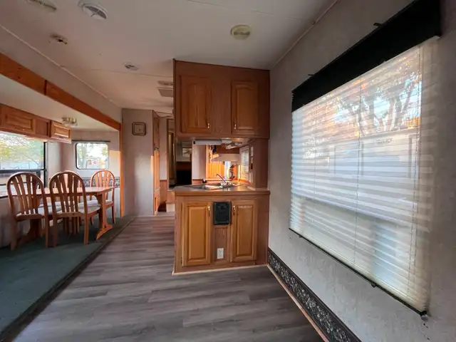 Seasonal Trailer For Sale @Springlake RV Resort Ingersoll Ont - Photo 2