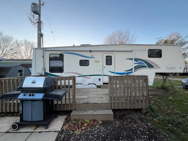 Seasonal Trailer For Sale @Springlake RV Resort Ingersoll Ont - Photo 9