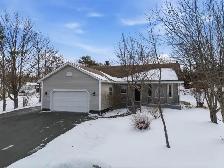 Beautiful 3 Bed, 1.5 Bath Bungalow with 2 Garages in Sunny CBS!