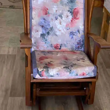 chaise berçante ou fauteuil