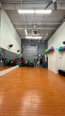 Hourly Rent-Studio Space (Markham Rd) - Photo 2