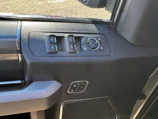 2016 Ford F-150 Lariat Super Crew FX4 REMOTE START/BLUETOOTH - Photo 12