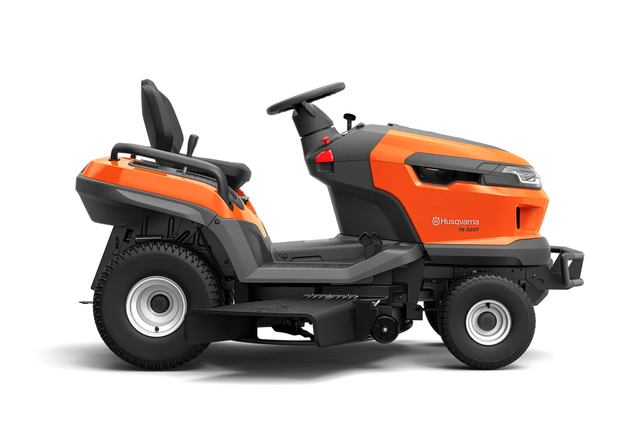 Husqvarna TS220TD Garden Tractors - Photo 2