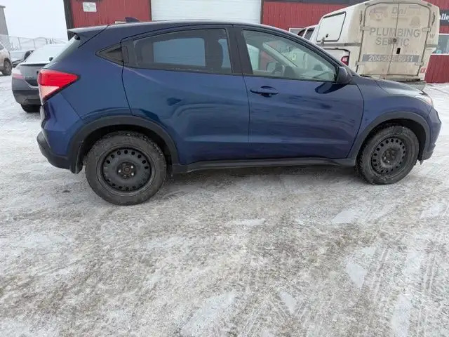 2017 Honda HR-V LX Remote Start Brand New Safety 184km