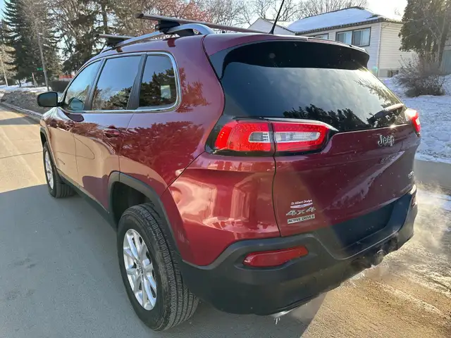 2015 Jeep Cherokee 3.2L V6 AWD For Sale. - Photo 8