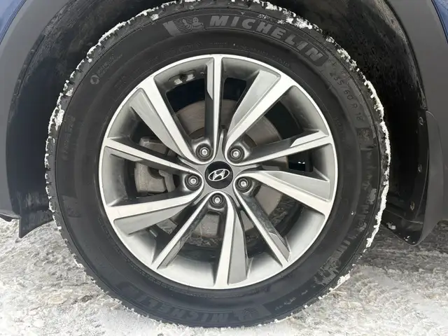 2019 HYUNDAI SANTA FE PREFERRED - WOOD TRIM - HTD STS - B/U CAM - Photo 9