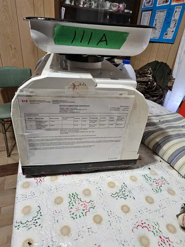 Grocery scale, in really good shape. - Photo 3