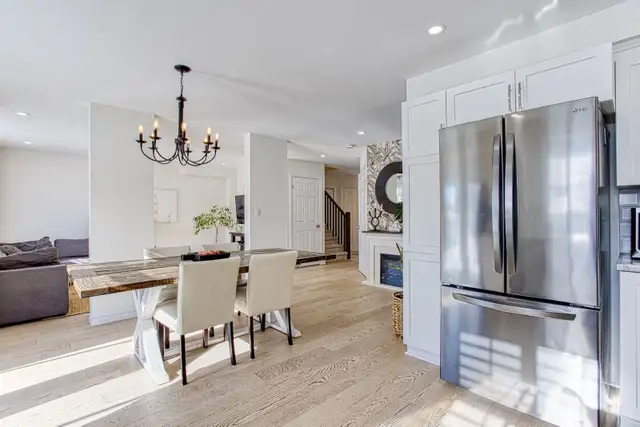 Beautiful Detached 4 Bed in Cayuga, with a pool! - Photo 5