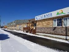 Motel with Restaurant, Bar and a beer vendor for sale!