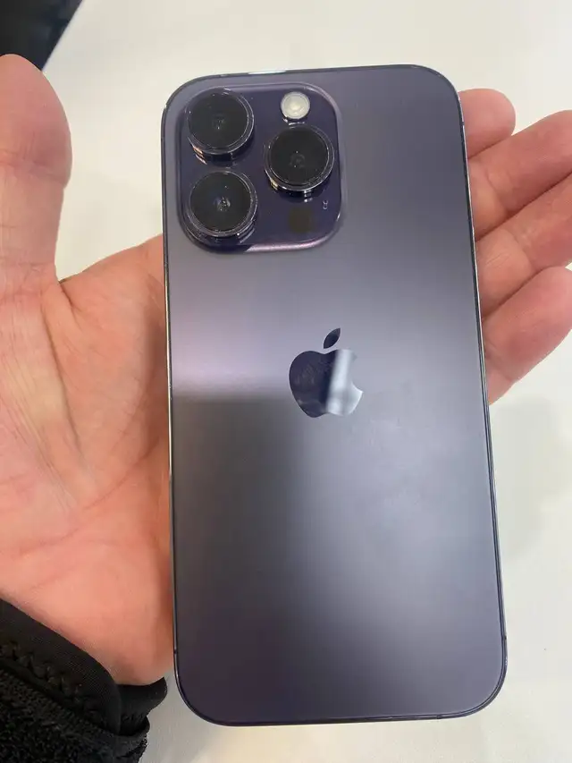 Apple Unlocked 256GB iPhone 14 Pro Smartphone – Deep Purple - Photo 2