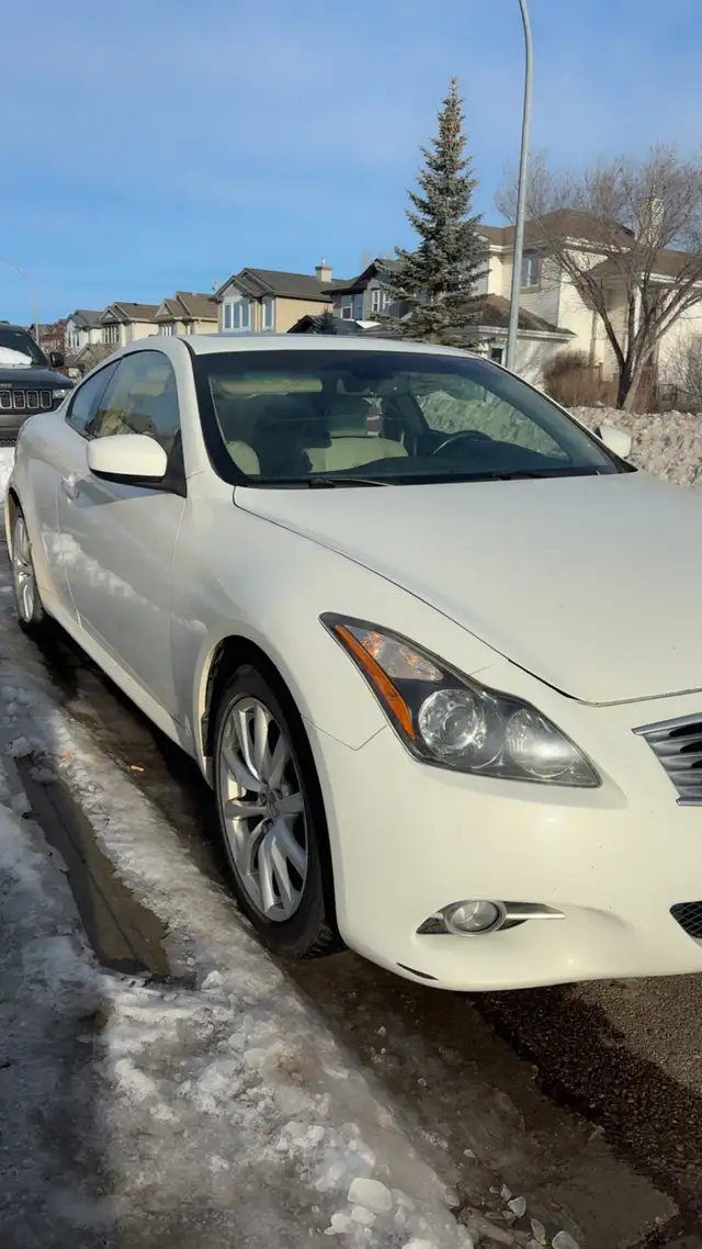 2013 Infiniti G37x Coupe