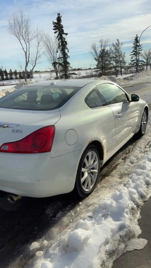 2013 Infiniti G37x Coupe - Photo 5