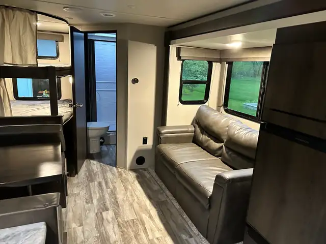 For Sale 2022 Grand Design RV trailer - Photo 7