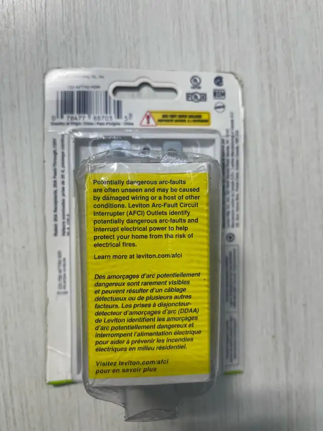 20 Amp 125-Volt SmartLockPro 2-Pole - Photo 2