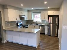 Extensively Renovated 4 Bedroom Unit! Prime Student Location!