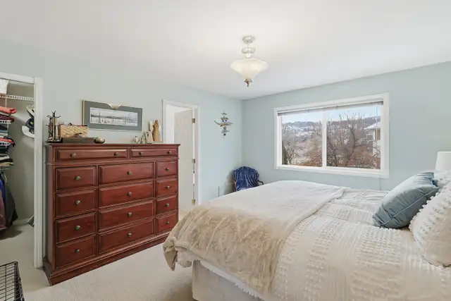 1121 Burgess Way - Photo 7