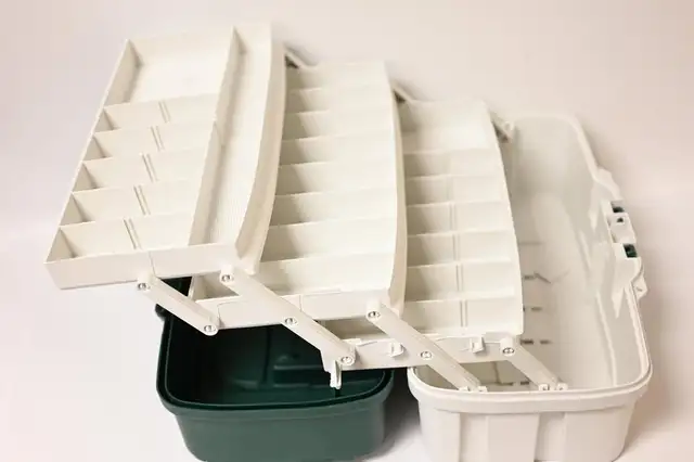 Fishing Gear Fishing Box with 3 Tray Green Metallic Off White - Photo 7