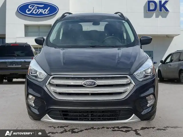 2018 Ford Escape SEL w/Leather, Moonroof, Nav, and More! - Photo 2