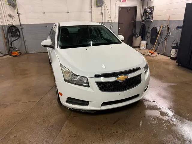 2013  Cruze Needs Body RepairGreat Parts Car - Photo 2