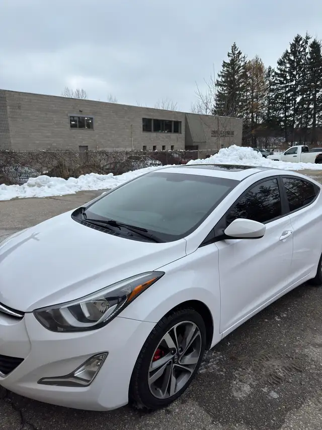Hyundai Elantra 2015 - Photo 5