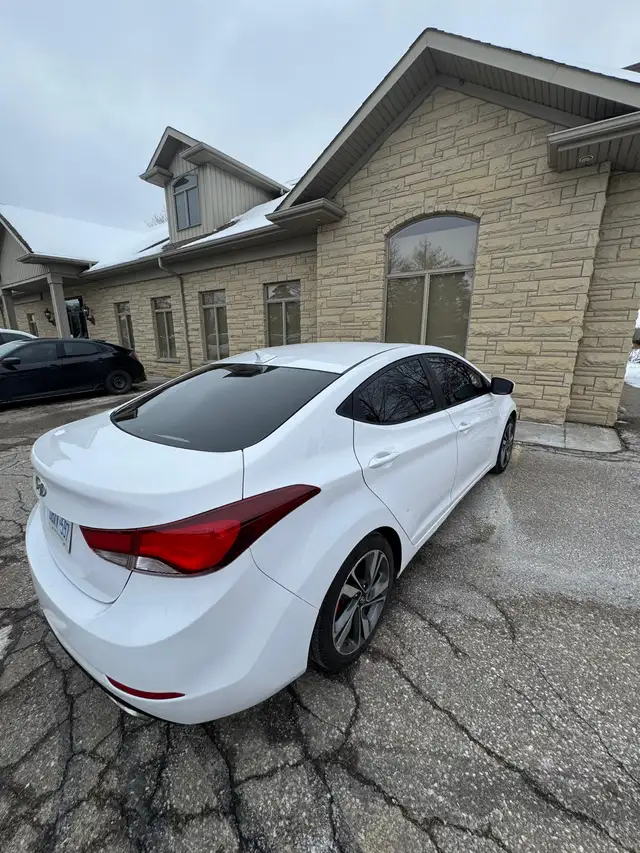 Hyundai Elantra 2015 - Photo 7