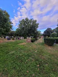 Cemetery Plot w Headstone - Photo 7