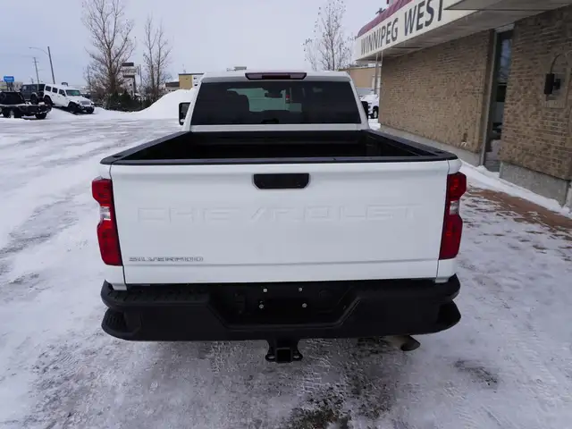 2024 Chevrolet SILVERADO 2500HD 4WD CREW ONLY 15,000KMS STILL AS - Photo 17