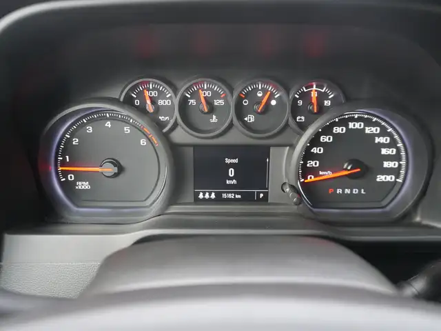 2024 Chevrolet SILVERADO 2500HD 4WD CREW ONLY 15,000KMS STILL AS - Photo 34