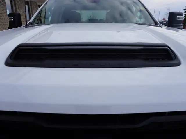 2024 Chevrolet SILVERADO 2500HD 4WD CREW ONLY 15,000KMS STILL AS - Photo 54