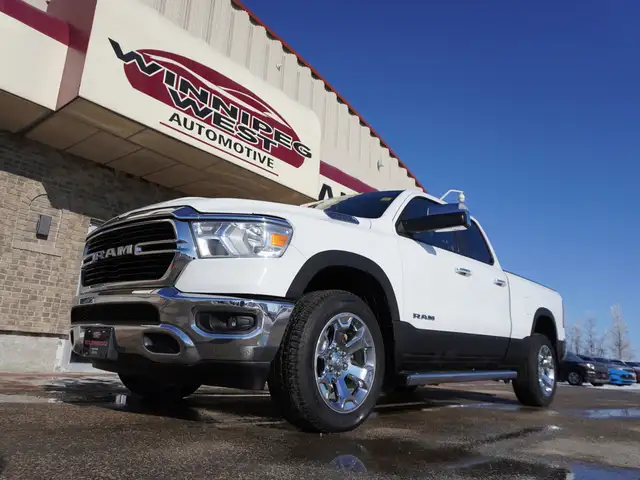 2019 Ram 1500 Big Horn 4x4 Quad Cab 6'4 Box LOADED, VERY CLEAN! - Photo 18